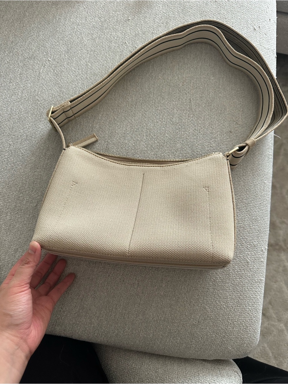 Rothy's Beige Shoulder Bag with Striped Wide Strap - Picture 4 of 4